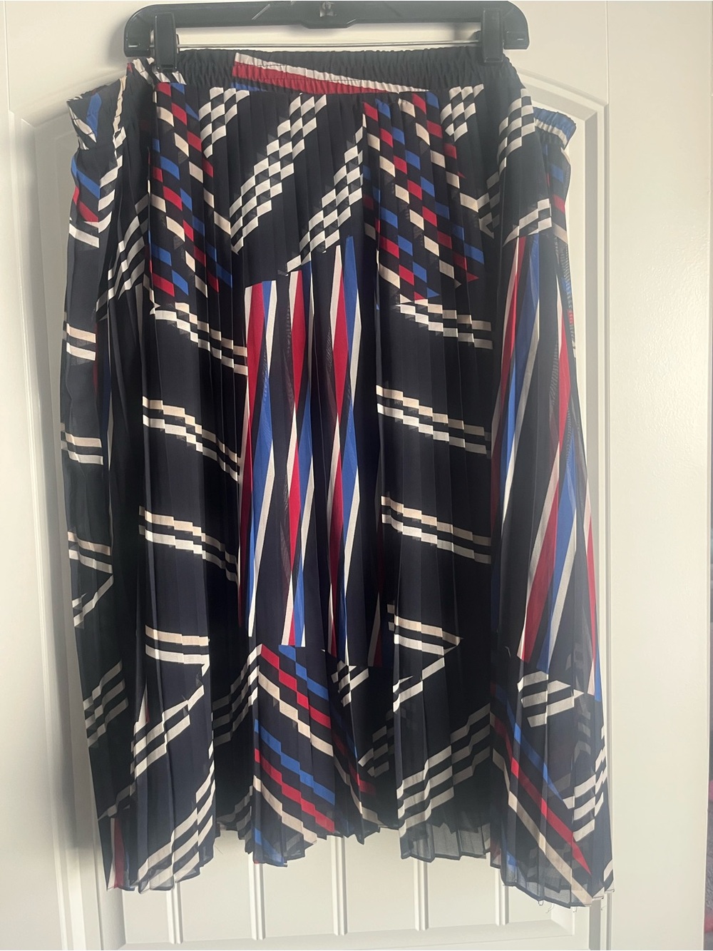 Roz & Ali Geometric Striped Pleated A-Line Midi Skirt Navy Blue Red Plus Size 2X - Picture 3 of 7